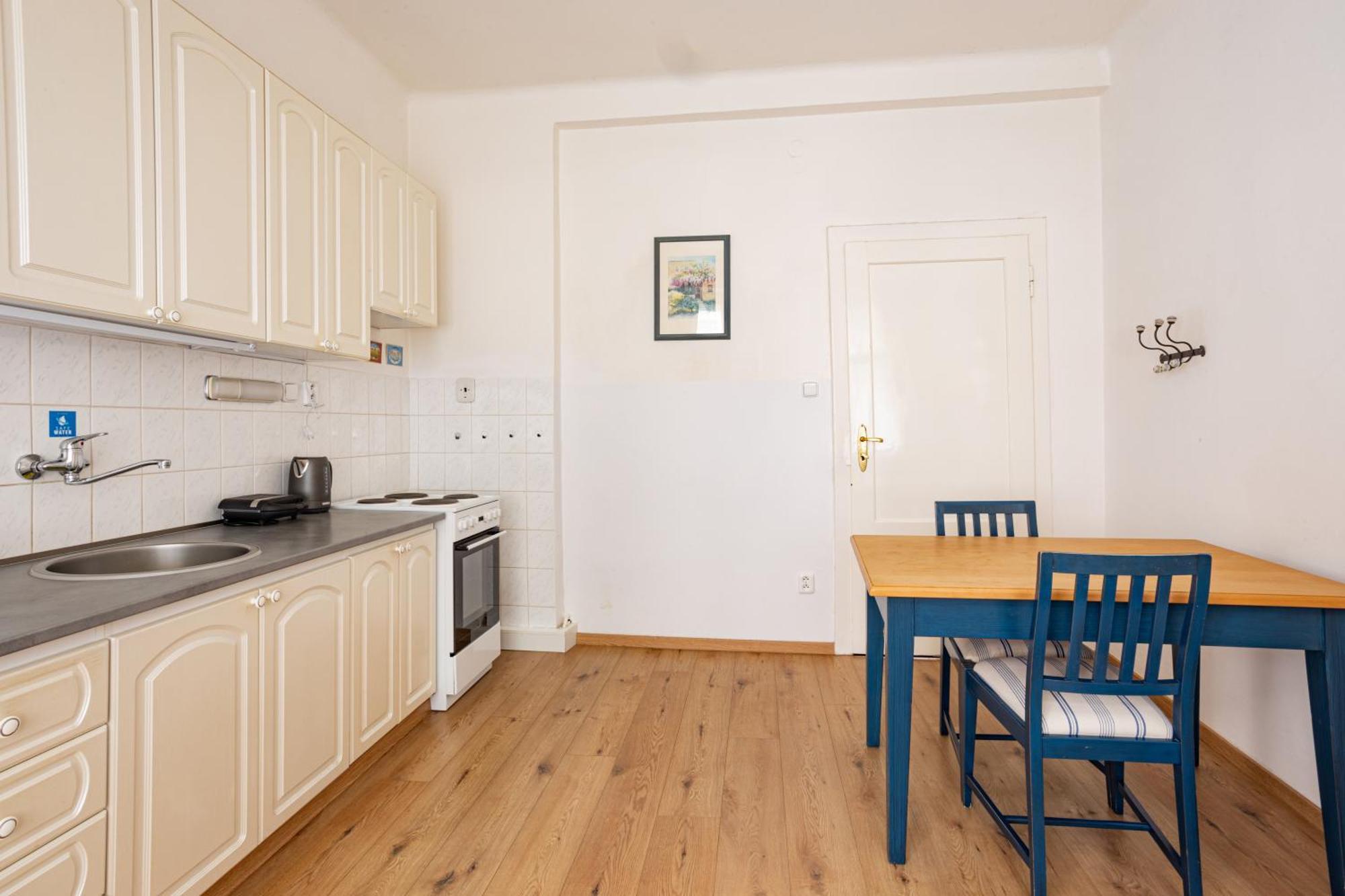 קרלובי וארי Melissa Apartments מראה חיצוני תמונה